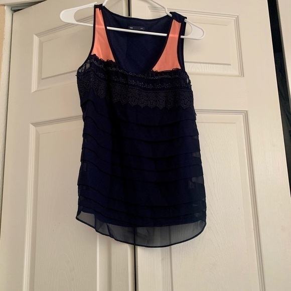 3 for 25 Deal -Gap textured tank top - Picture 1 of 4